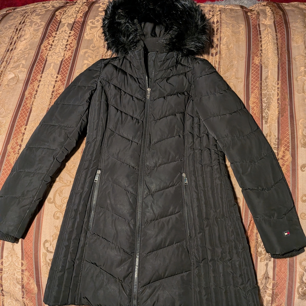 Black Hooded Tommy Hilfiger Puffer Coat